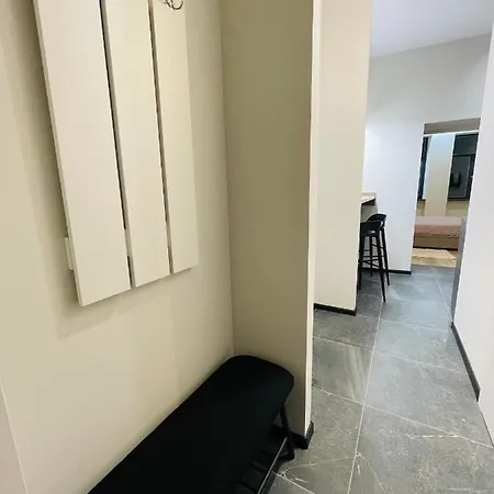 сучасні в центрі,паркінг Львів