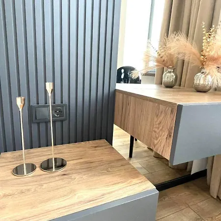 Apartment сучасні в центрі,паркінг *