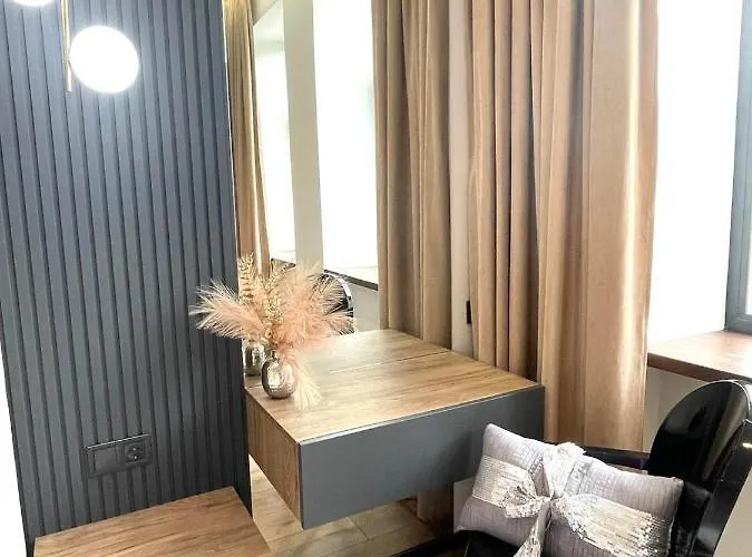 сучасні в центрі,паркінг Apartamento *