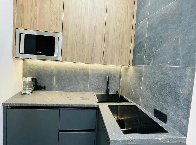 сучасні в центрі,паркінг Apartamento