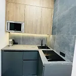 сучасні в центрі,паркінг דירה